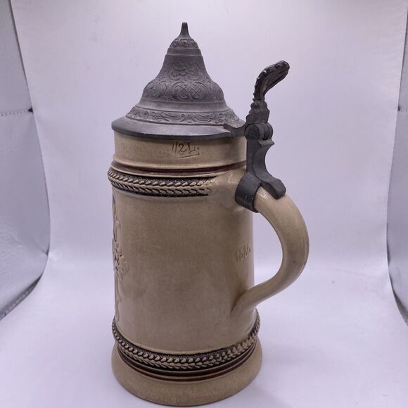 Vintage Stoneware German Beer Stein With lid 1/2L - Picture 6 of 16